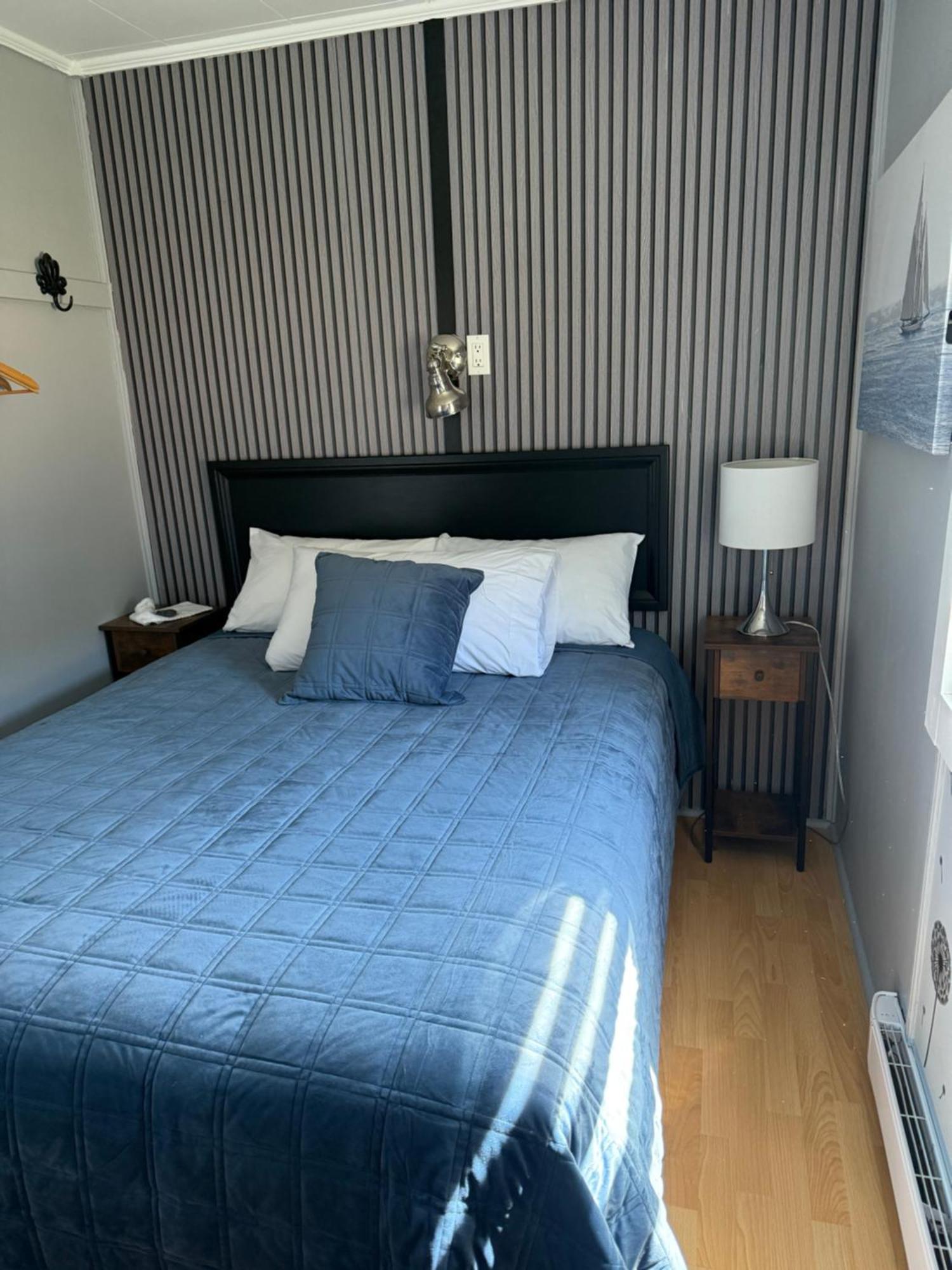 פרסה Motel Le Repos מראה חיצוני תמונה